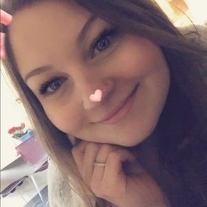 Meet your Posher, Georgia